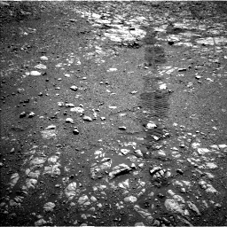 Nasa's Mars rover Curiosity acquired this image using its Left Navigation Camera on Sol 1985, at drive 622, site number 68