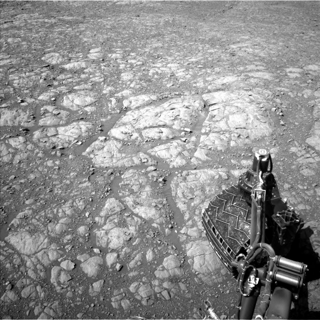 Nasa's Mars rover Curiosity acquired this image using its Left Navigation Camera on Sol 1989, at drive 1556, site number 68