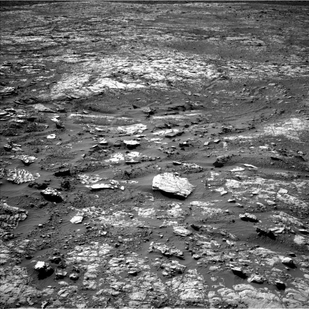 Nasa's Mars rover Curiosity acquired this image using its Left Navigation Camera on Sol 1998, at drive 2474, site number 68