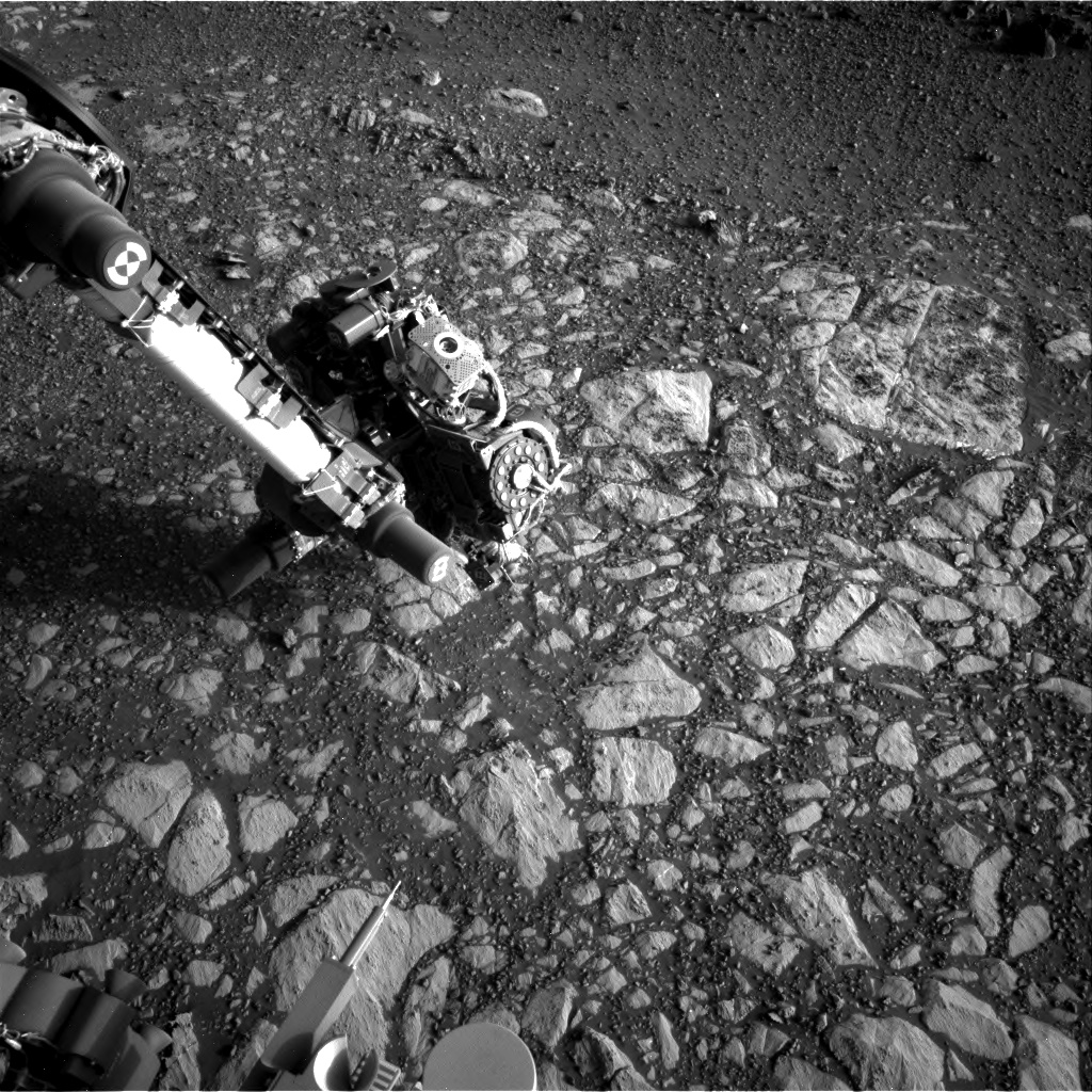 Nasa's Mars rover Curiosity acquired this image using its Right Navigation Camera on Sol 2013, at drive 1384, site number 69