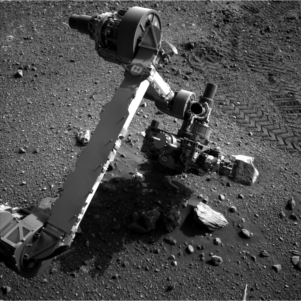 Nasa's Mars rover Curiosity acquired this image using its Left Navigation Camera on Sol 2018, at drive 1648, site number 69