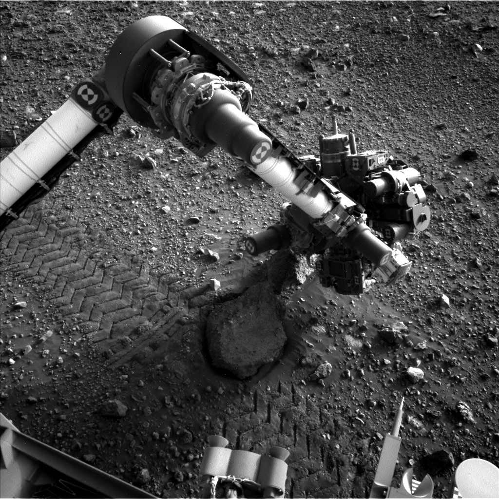 Nasa's Mars rover Curiosity acquired this image using its Left Navigation Camera on Sol 2022, at drive 1768, site number 69