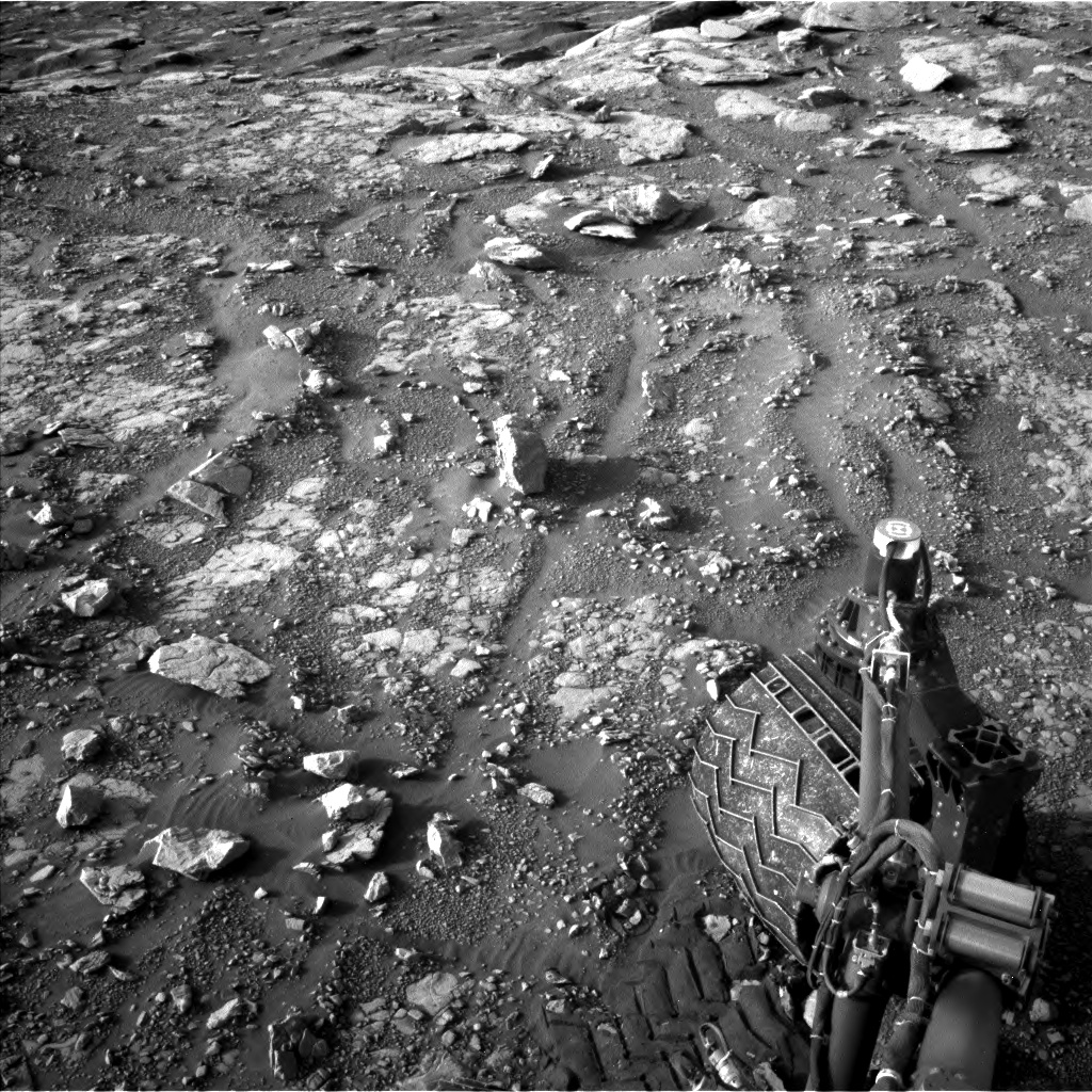 Nasa's Mars rover Curiosity acquired this image using its Left Navigation Camera on Sol 2036, at drive 204, site number 70