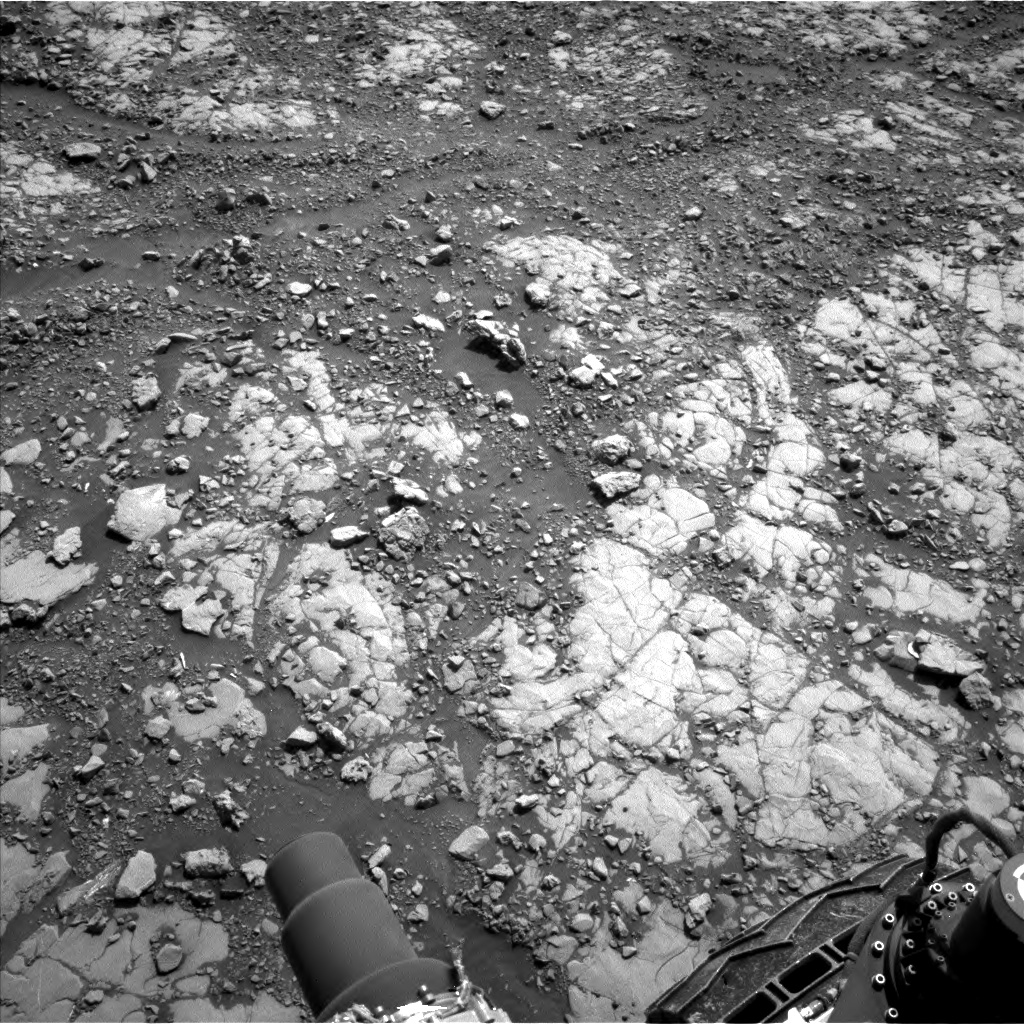Nasa's Mars rover Curiosity acquired this image using its Left Navigation Camera on Sol 2039, at drive 552, site number 70