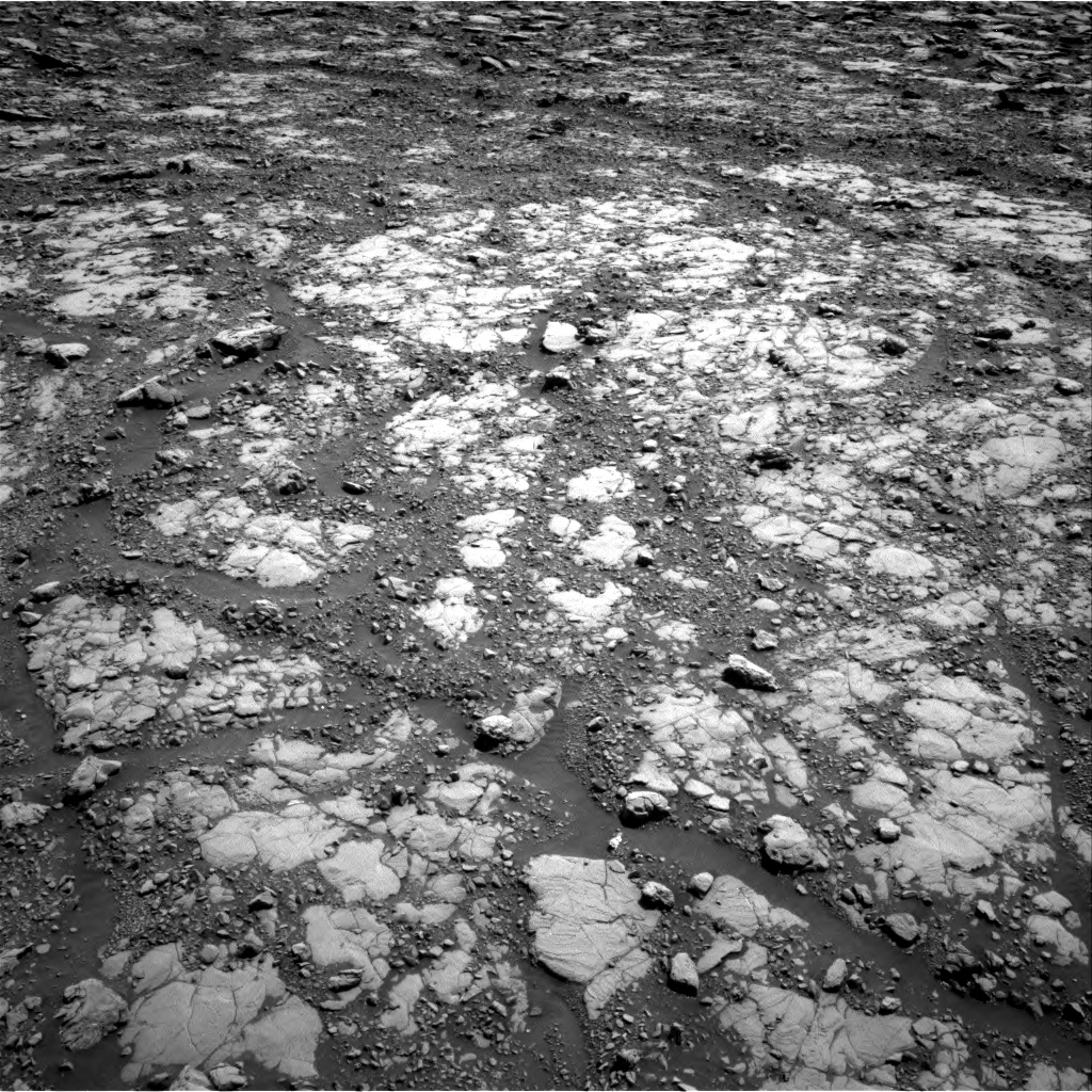 Nasa's Mars rover Curiosity acquired this image using its Right Navigation Camera on Sol 2039, at drive 516, site number 70