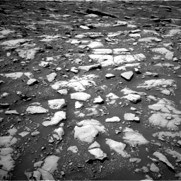 Nasa's Mars rover Curiosity acquired this image using its Left Navigation Camera on Sol 2040, at drive 672, site number 70