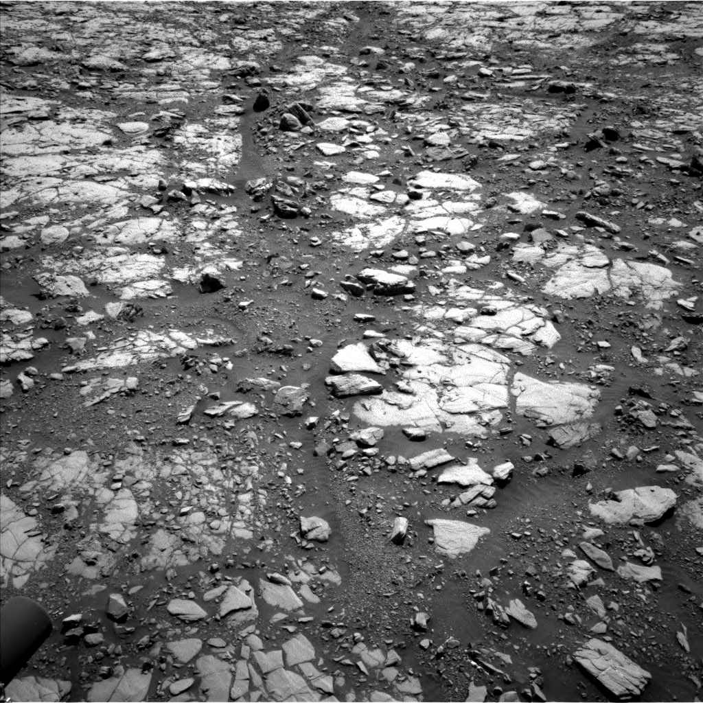 Nasa's Mars rover Curiosity acquired this image using its Left Navigation Camera on Sol 2040, at drive 846, site number 70