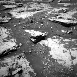 Nasa's Mars rover Curiosity acquired this image using its Left Navigation Camera on Sol 2045, at drive 1270, site number 70