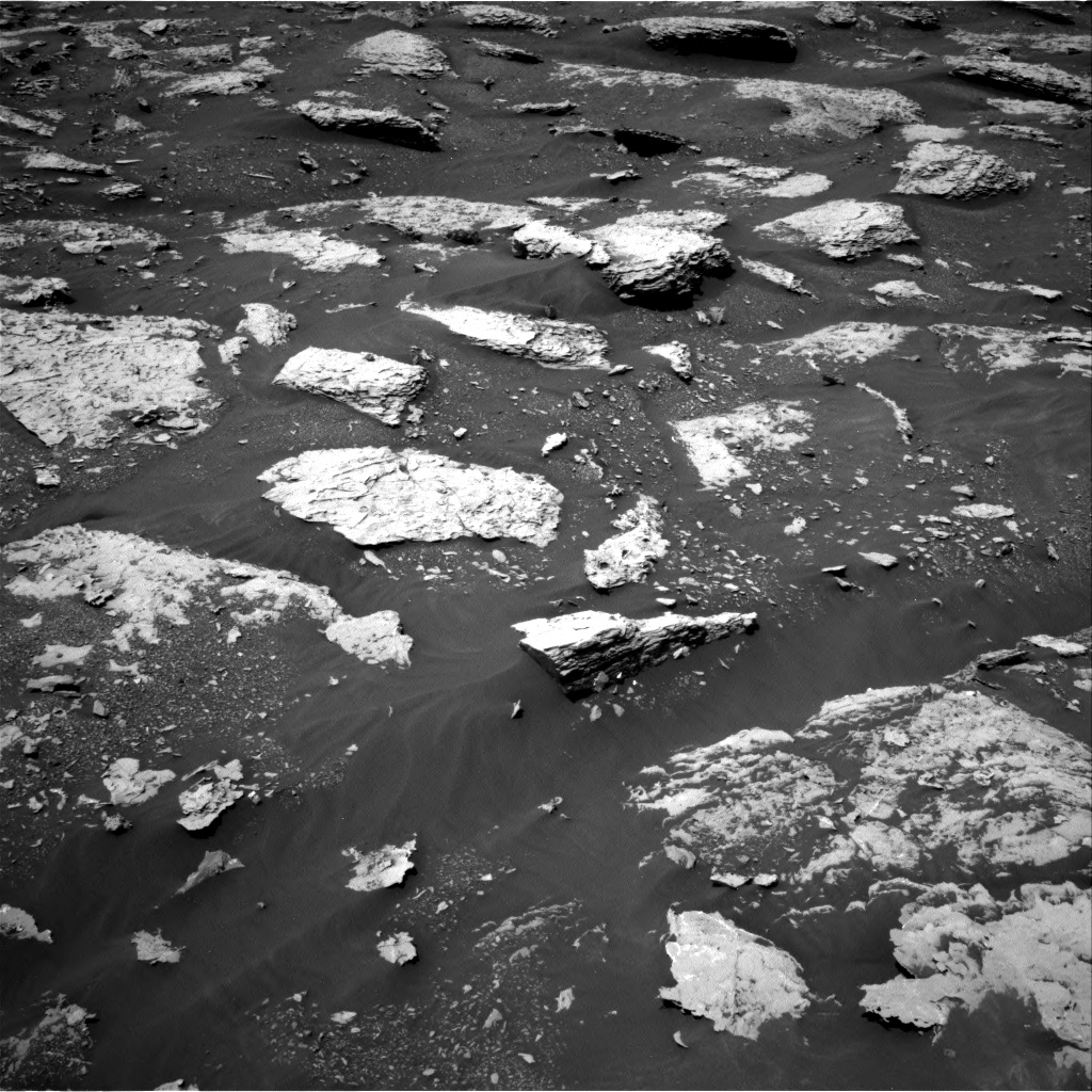 Nasa's Mars rover Curiosity acquired this image using its Right Navigation Camera on Sol 2047, at drive 1460, site number 70