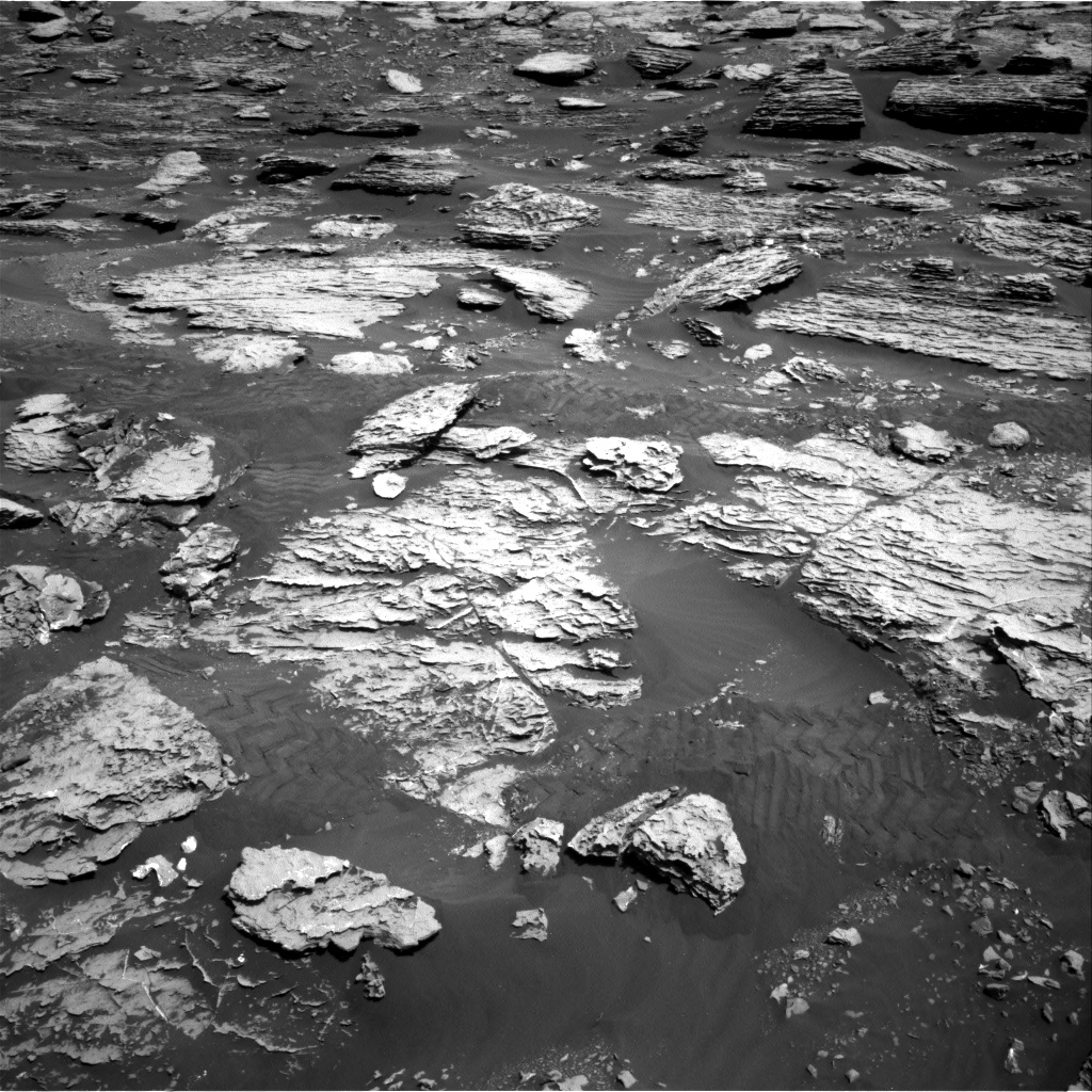 Nasa's Mars rover Curiosity acquired this image using its Right Navigation Camera on Sol 2051, at drive 1554, site number 70
