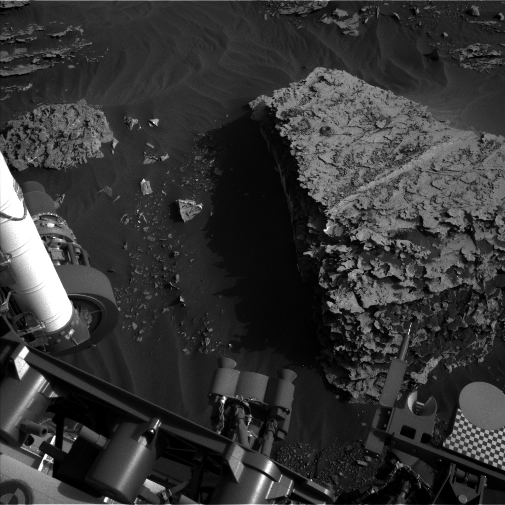 Nasa's Mars rover Curiosity acquired this image using its Left Navigation Camera on Sol 2059, at drive 1752, site number 70