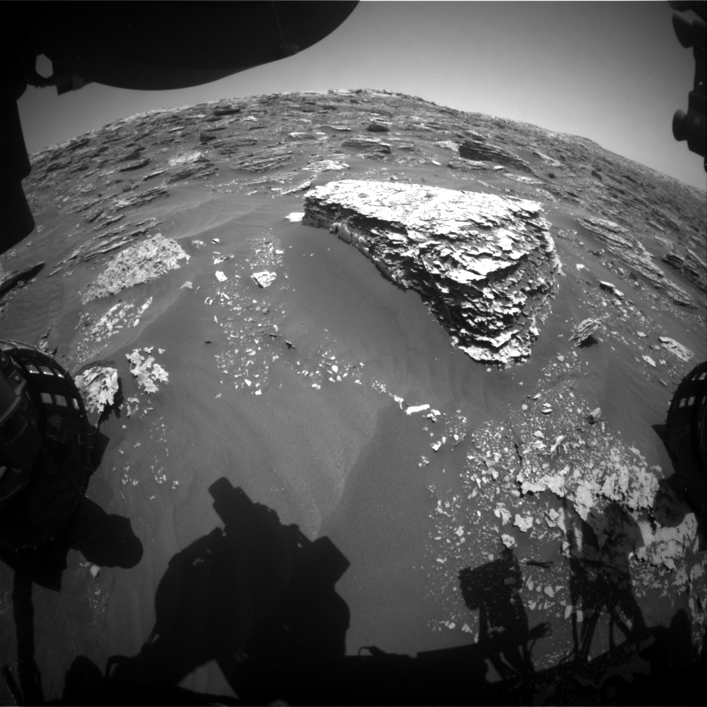 Nasa's Mars rover Curiosity acquired this image using its Front Hazard Avoidance Camera (Front Hazcam) on Sol 2067, at drive 1752, site number 70