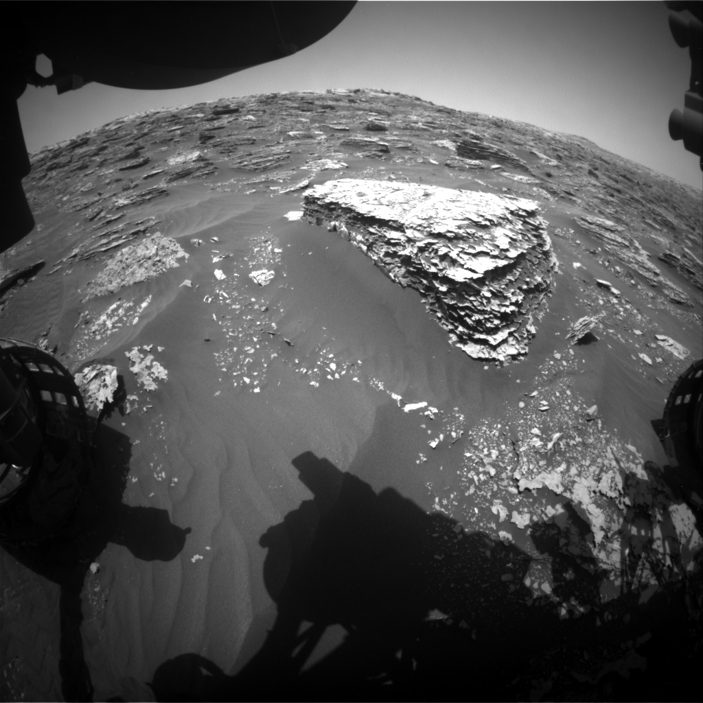 Nasa's Mars rover Curiosity acquired this image using its Front Hazard Avoidance Camera (Front Hazcam) on Sol 2069, at drive 1752, site number 70