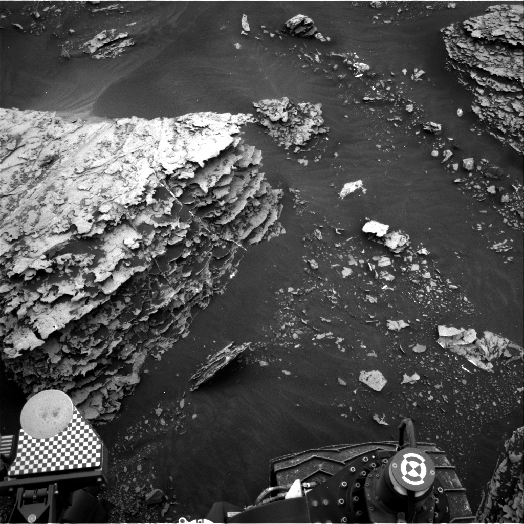 Nasa's Mars rover Curiosity acquired this image using its Right Navigation Camera on Sol 2084, at drive 0, site number 71