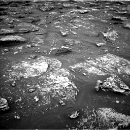 Nasa's Mars rover Curiosity acquired this image using its Left Navigation Camera on Sol 2086, at drive 0, site number 71