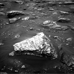 Nasa's Mars rover Curiosity acquired this image using its Left Navigation Camera on Sol 2086, at drive 48, site number 71