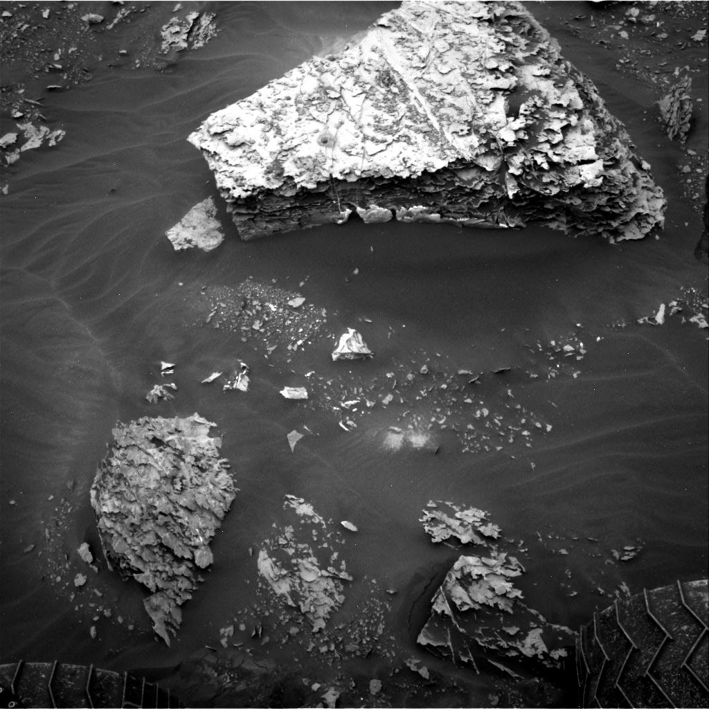 Nasa's Mars rover Curiosity acquired this image using its Right Navigation Camera on Sol 2086, at drive 60, site number 71