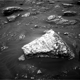 Nasa's Mars rover Curiosity acquired this image using its Right Navigation Camera on Sol 2087, at drive 60, site number 71