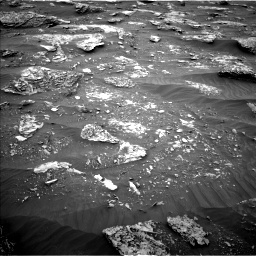 Nasa's Mars rover Curiosity acquired this image using its Left Navigation Camera on Sol 2089, at drive 180, site number 71