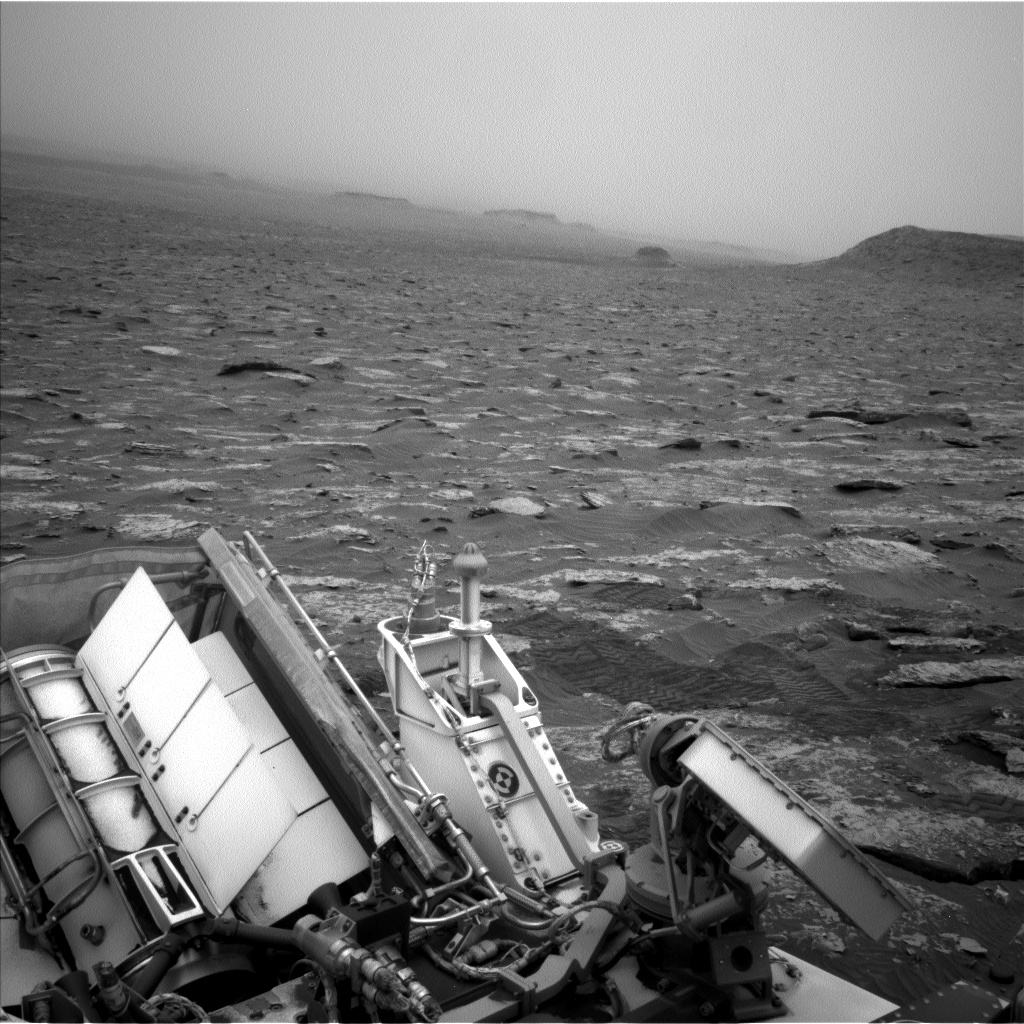 Nasa's Mars rover Curiosity acquired this image using its Left Navigation Camera on Sol 2089, at drive 228, site number 71