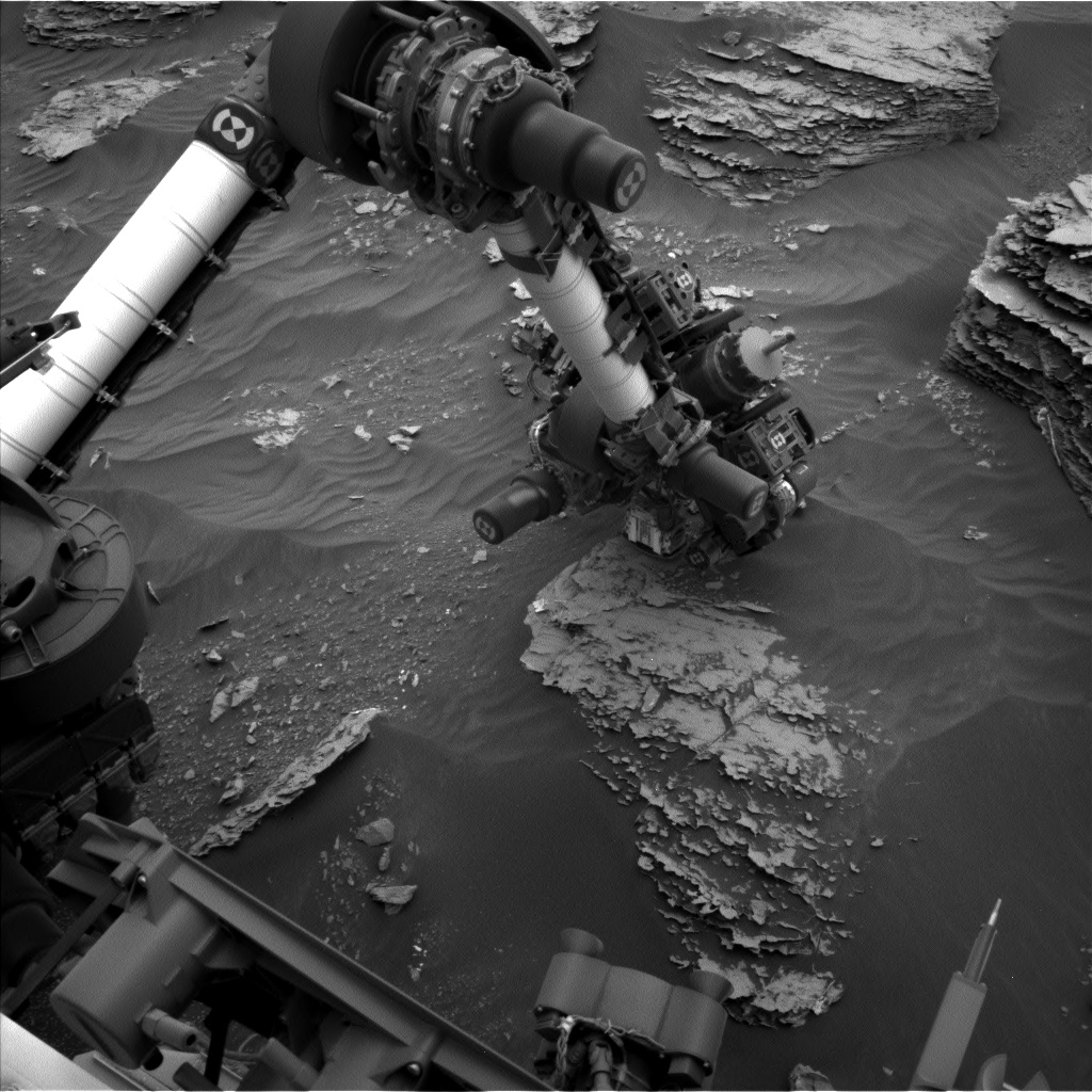 Nasa's Mars rover Curiosity acquired this image using its Left Navigation Camera on Sol 2091, at drive 228, site number 71