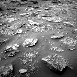 Nasa's Mars rover Curiosity acquired this image using its Left Navigation Camera on Sol 2092, at drive 324, site number 71