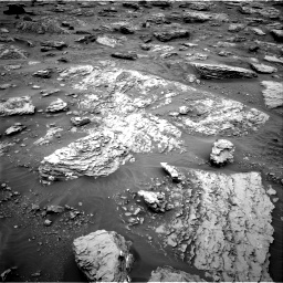 Nasa's Mars rover Curiosity acquired this image using its Right Navigation Camera on Sol 2092, at drive 480, site number 71