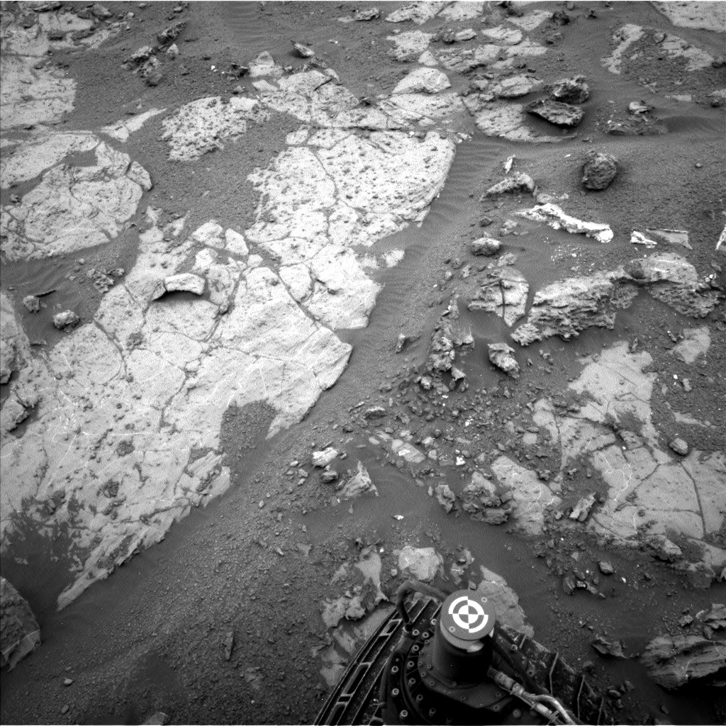 Nasa's Mars rover Curiosity acquired this image using its Left Navigation Camera on Sol 2095, at drive 1330, site number 71