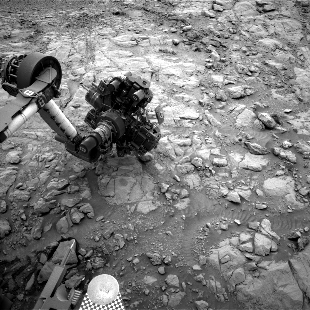 Nasa's Mars rover Curiosity acquired this image using its Right Navigation Camera on Sol 2102, at drive 1586, site number 71