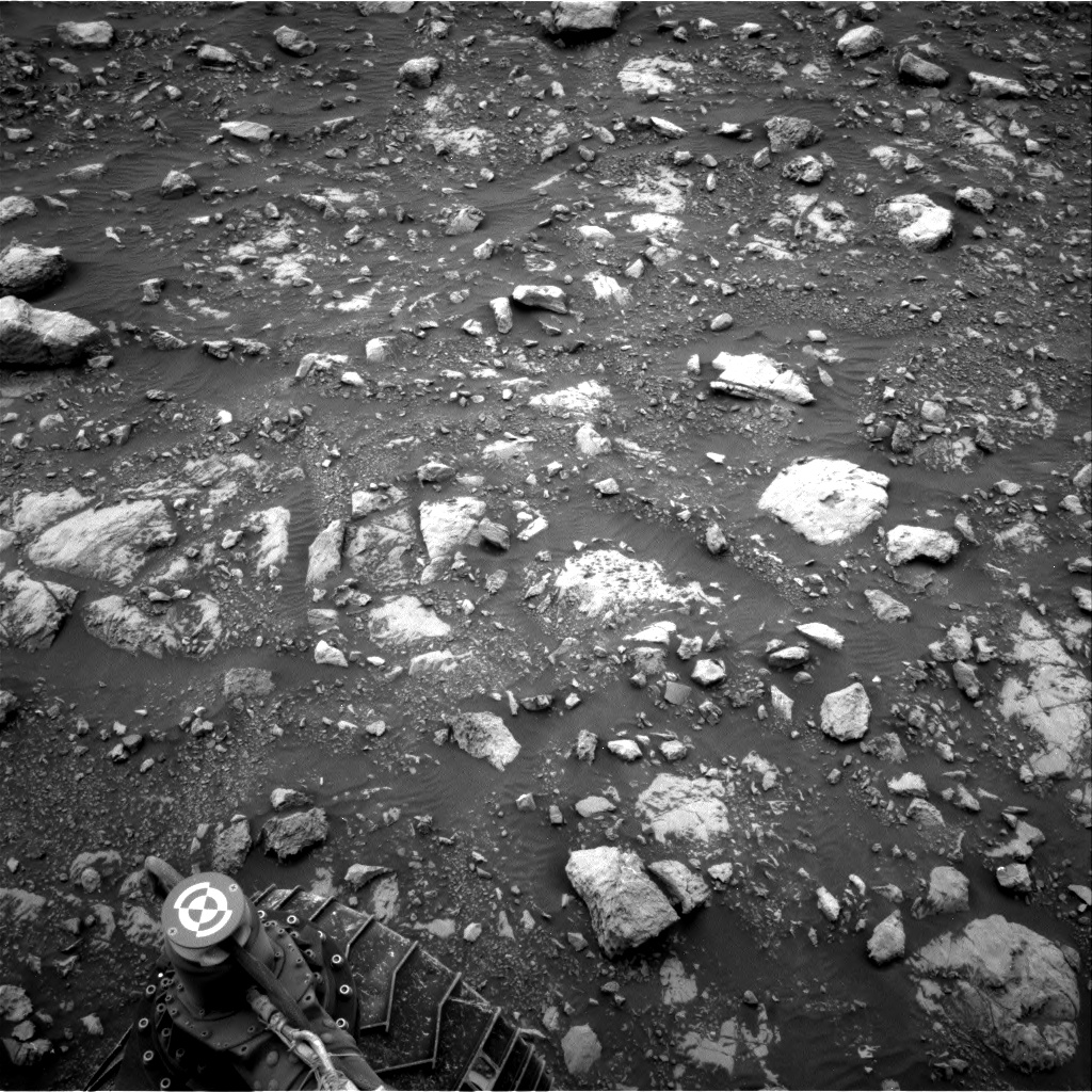 Nasa's Mars rover Curiosity acquired this image using its Right Navigation Camera on Sol 2116, at drive 0, site number 72
