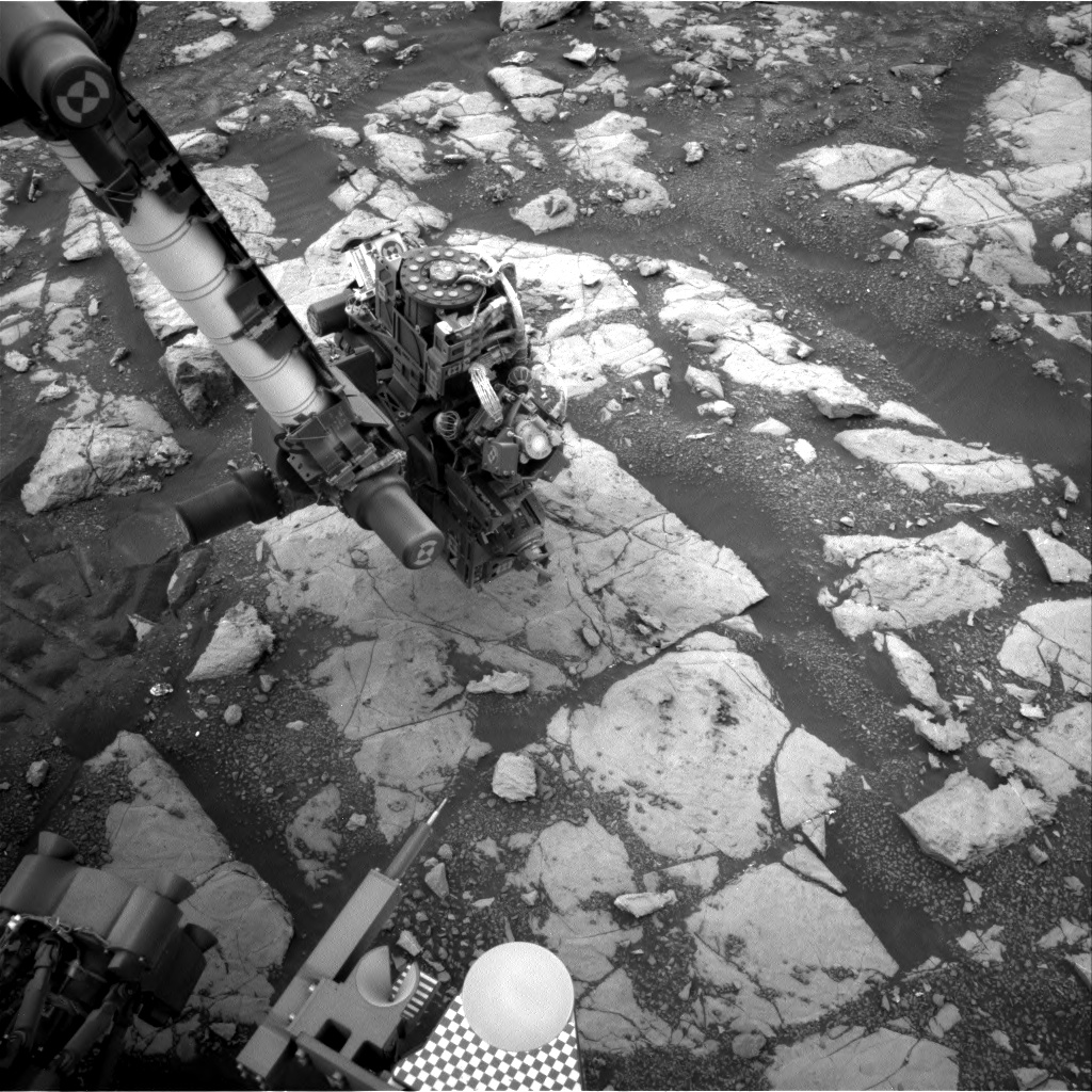 Nasa's Mars rover Curiosity acquired this image using its Right Navigation Camera on Sol 2121, at drive 386, site number 72