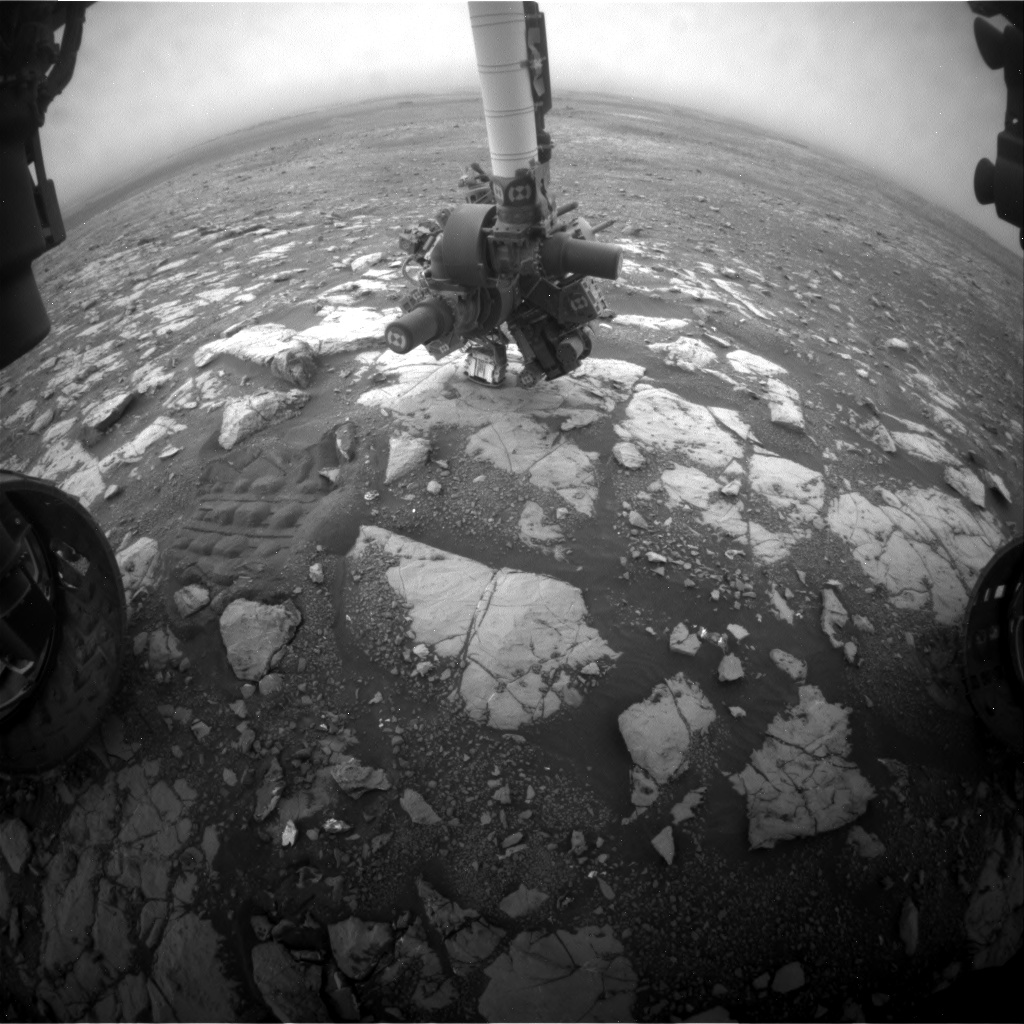 Nasa's Mars rover Curiosity acquired this image using its Front Hazard Avoidance Camera (Front Hazcam) on Sol 2124, at drive 386, site number 72