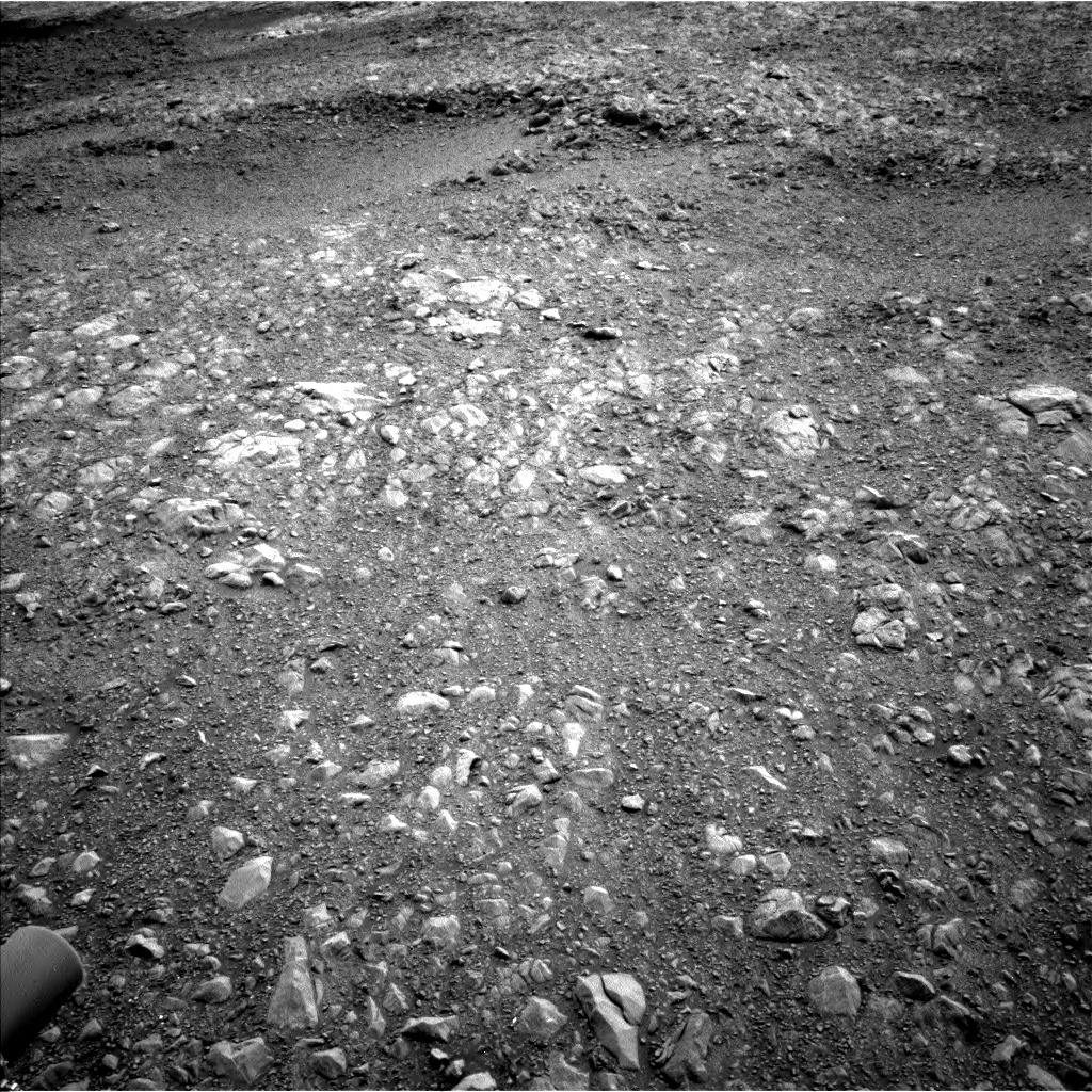Nasa's Mars rover Curiosity acquired this image using its Left Navigation Camera on Sol 2161, at drive 2220, site number 72