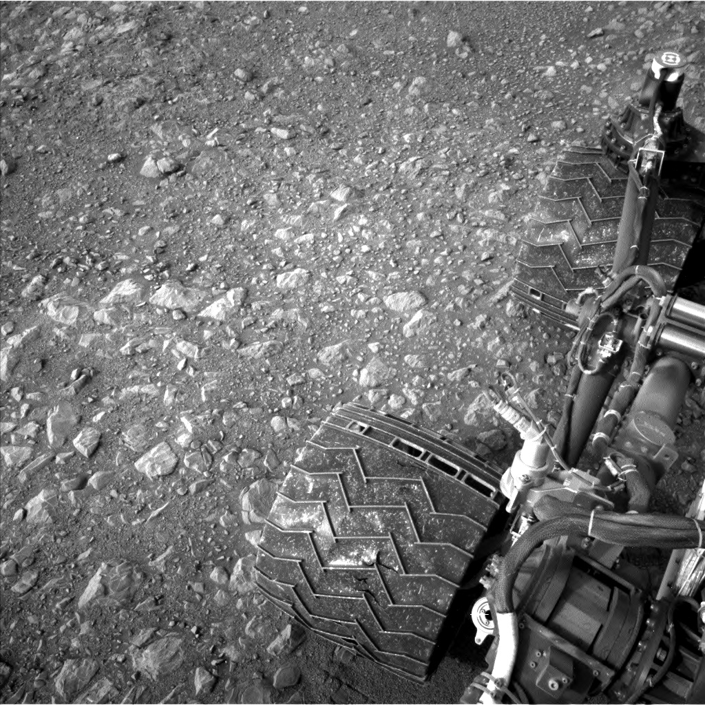 Nasa's Mars rover Curiosity acquired this image using its Left Navigation Camera on Sol 2163, at drive 2410, site number 72