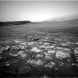 Nasa's Mars rover Curiosity acquired this image using its Left Navigation Camera on Sol 2350, at drive 60, site number 75