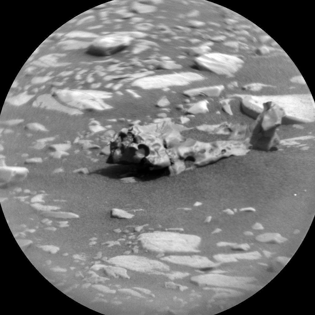MARS: CURIOSITY u krateru  GALE Vol II. - Page 36 CR0_608430428PRC_F0751386CCAM05376L1-br2
