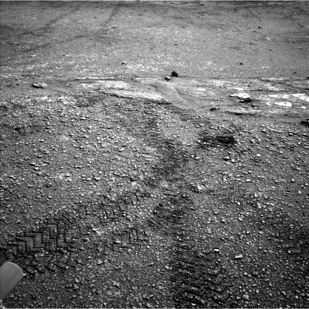 Nasa's Mars rover Curiosity acquired this image using its Left Navigation Camera on Sol 2422, at drive 2836, site number 75