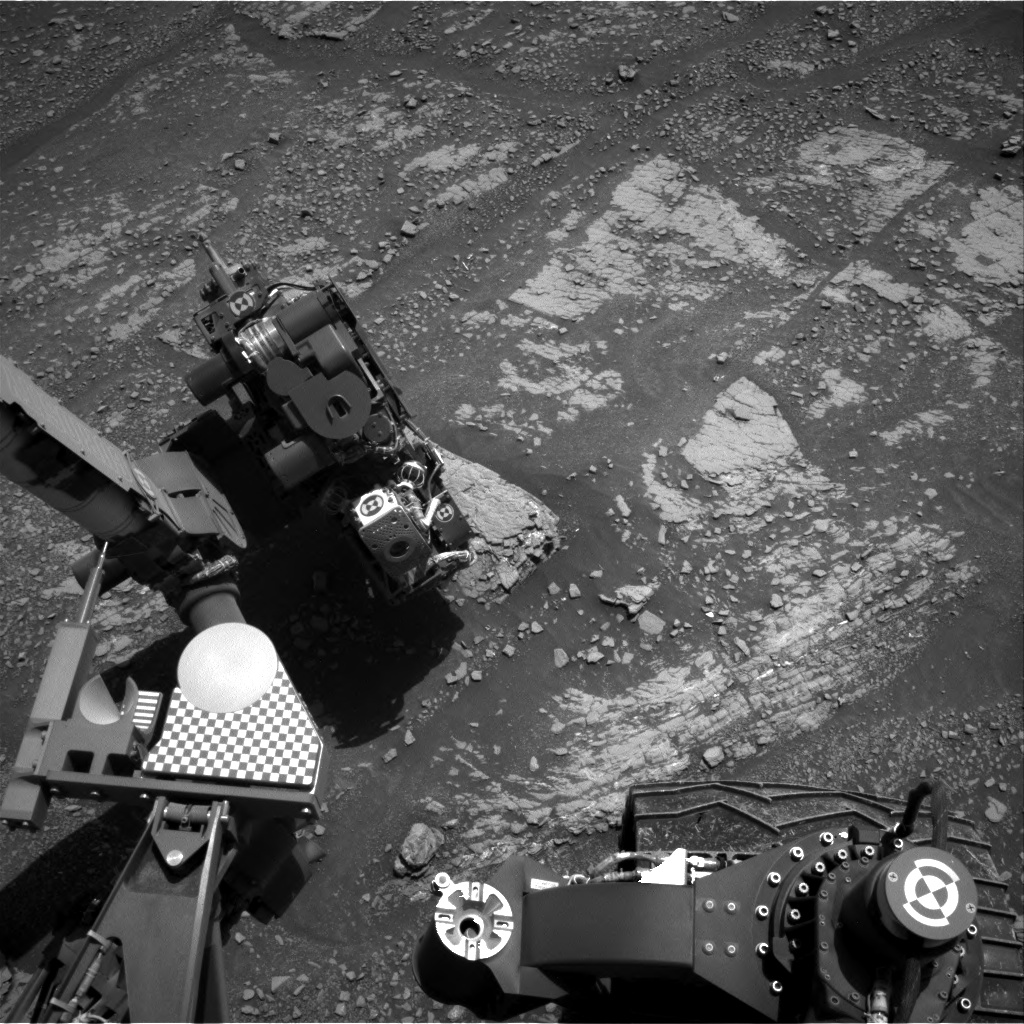Nasa's Mars rover Curiosity acquired this image using its Right Navigation Camera on Sol 2422, at drive 2770, site number 75