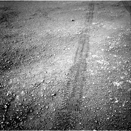 Nasa's Mars rover Curiosity acquired this image using its Right Navigation Camera on Sol 2422, at drive 2776, site number 75