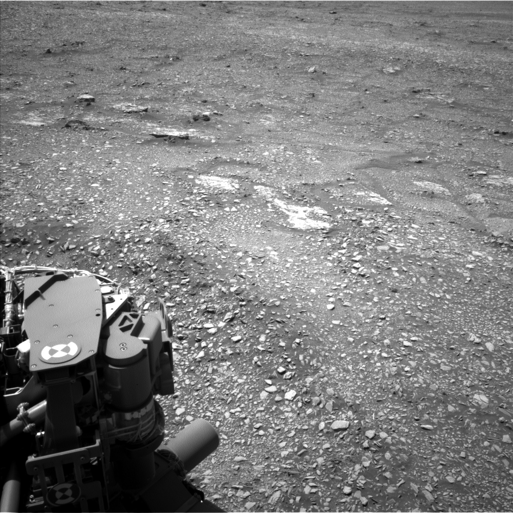 Nasa's Mars rover Curiosity acquired this image using its Left Navigation Camera on Sol 2433, at drive 274, site number 76