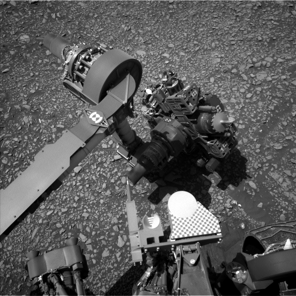 Nasa's Mars rover Curiosity acquired this image using its Left Navigation Camera on Sol 2434, at drive 274, site number 76