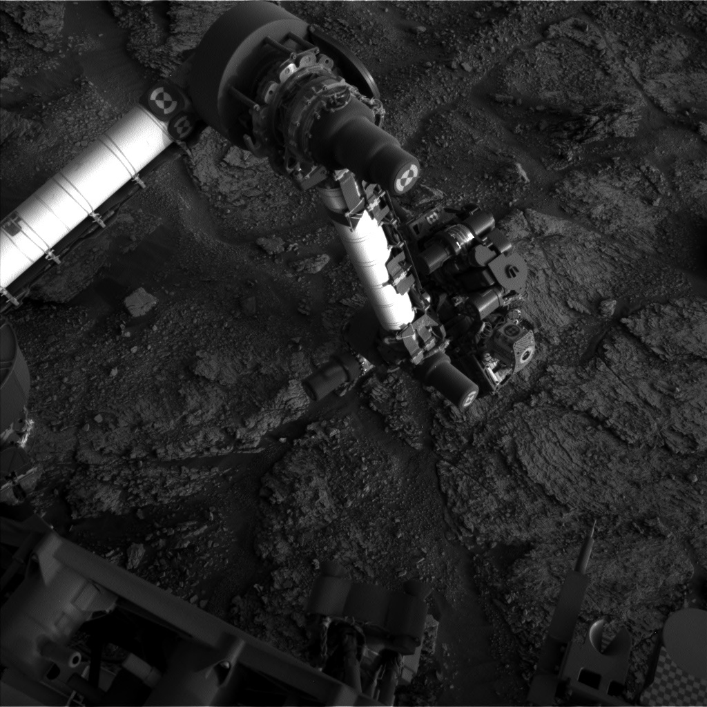 Nasa's Mars rover Curiosity acquired this image using its Left Navigation Camera on Sol 2465, at drive 1786, site number 76