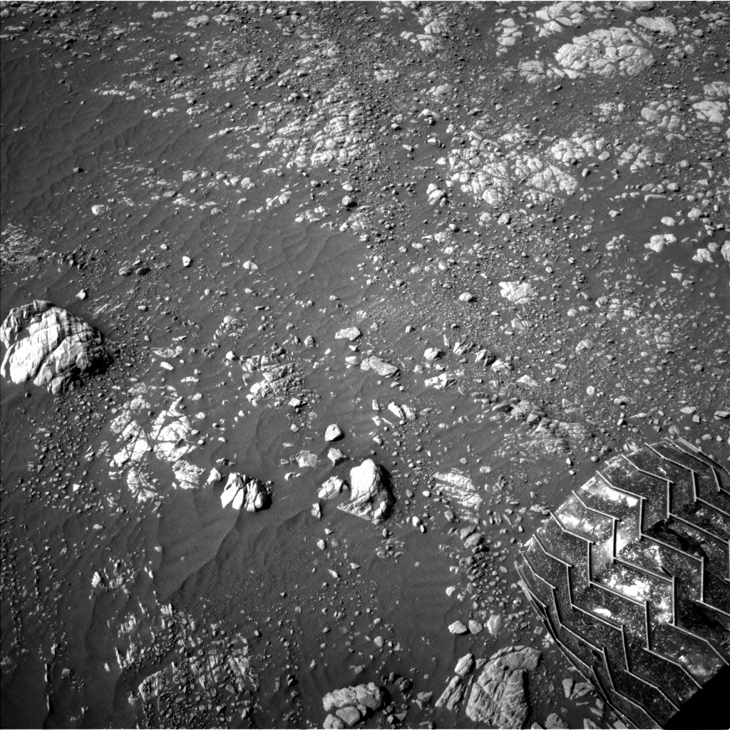 Nasa's Mars rover Curiosity acquired this image using its Left Navigation Camera on Sol 2468, at drive 2194, site number 76