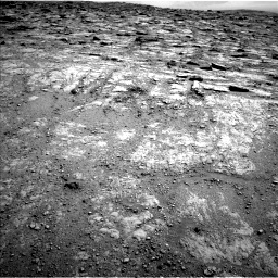 Nasa's Mars rover Curiosity acquired this image using its Left Navigation Camera on Sol 2481, at drive 2948, site number 76