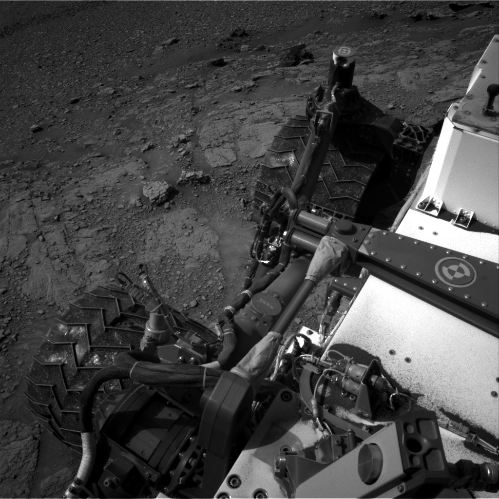 Nasa's Mars rover Curiosity acquired this image using its Right Navigation Camera on Sol 2481, at drive 3002, site number 76