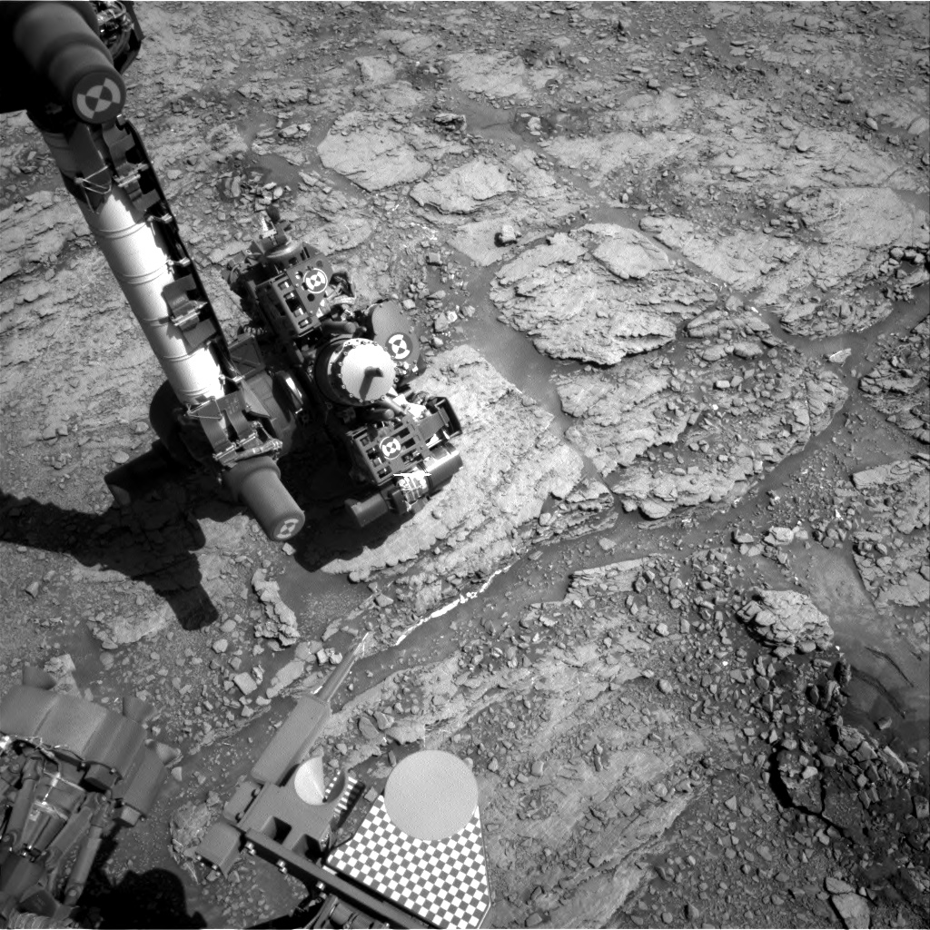 Nasa's Mars rover Curiosity acquired this image using its Right Navigation Camera on Sol 2483, at drive 3002, site number 76