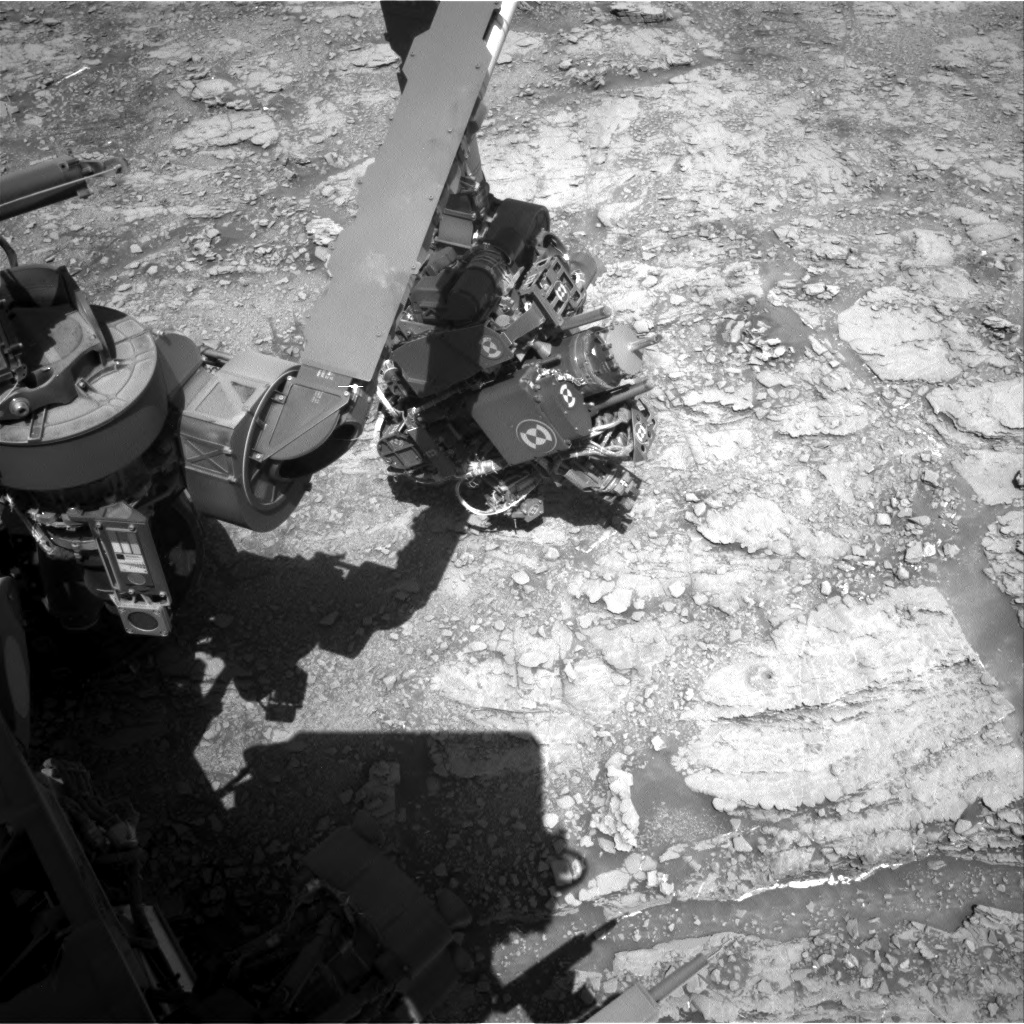Nasa's Mars rover Curiosity acquired this image using its Right Navigation Camera on Sol 2526, at drive 3002, site number 76