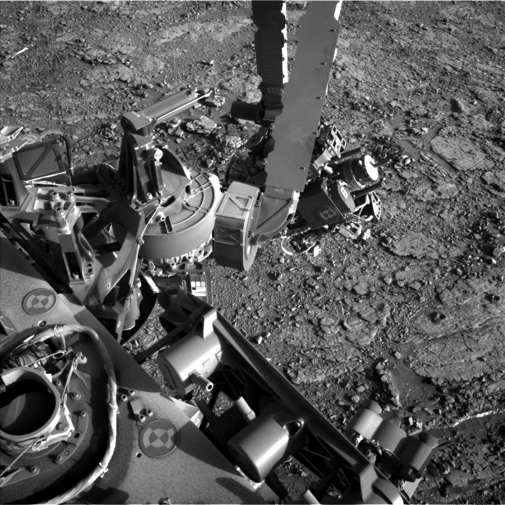 Nasa's Mars rover Curiosity acquired this image using its Left Navigation Camera on Sol 2551, at drive 3002, site number 76