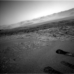 Nasa's Mars rover Curiosity acquired this image using its Left Navigation Camera on Sol 2559, at drive 118, site number 77