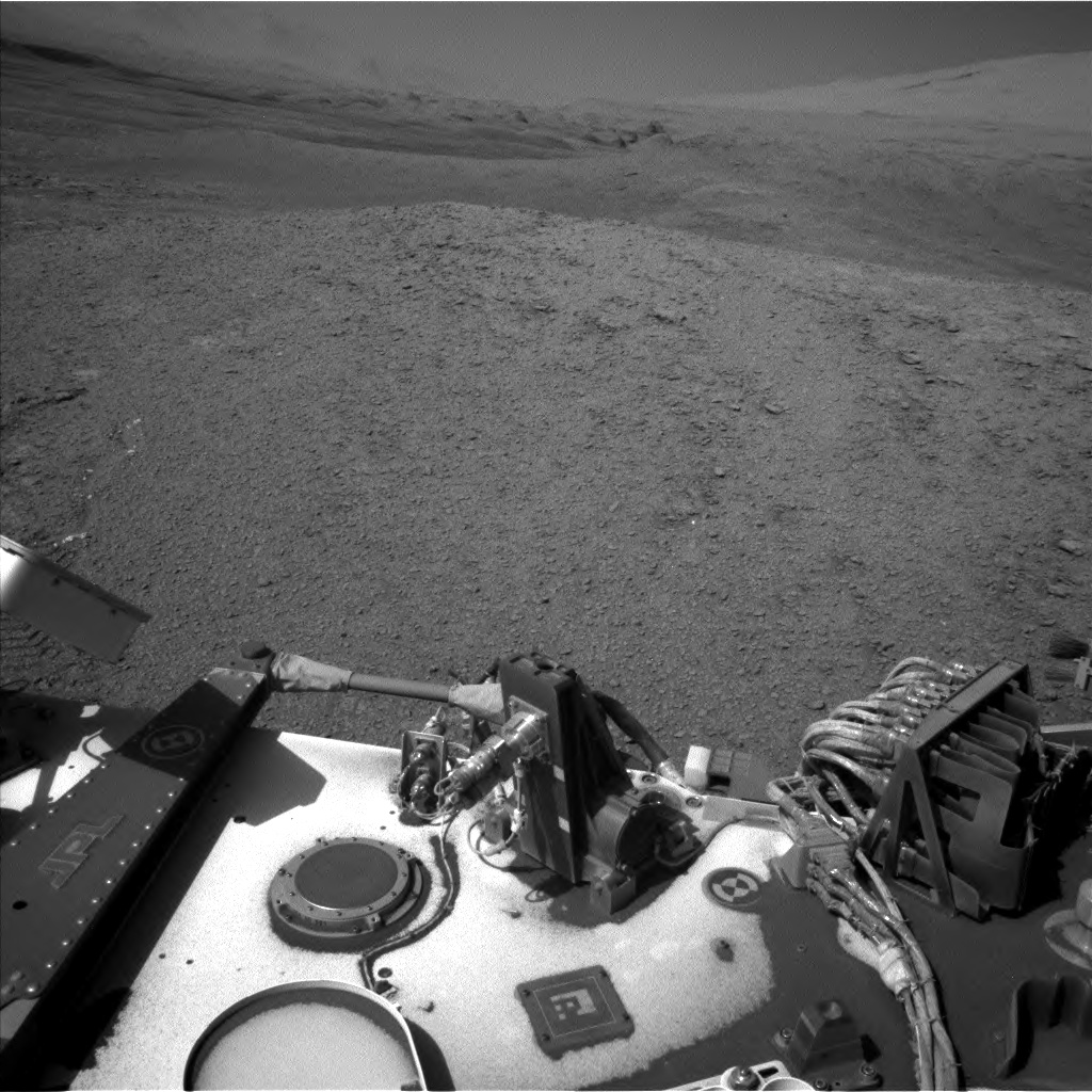 Nasa's Mars rover Curiosity acquired this image using its Left Navigation Camera on Sol 2559, at drive 292, site number 77